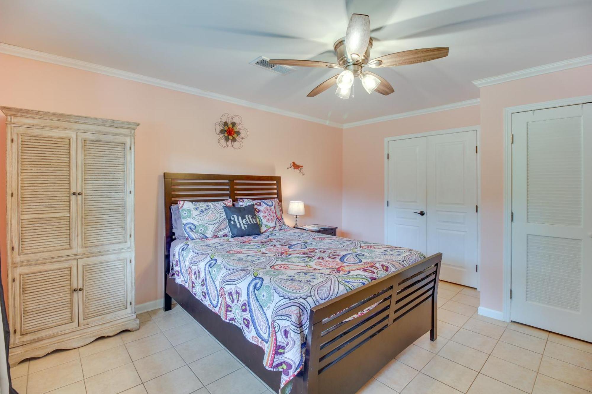 Kingston Home With Shared Pool - 23 Mi To Lakepoint! Exterior photo